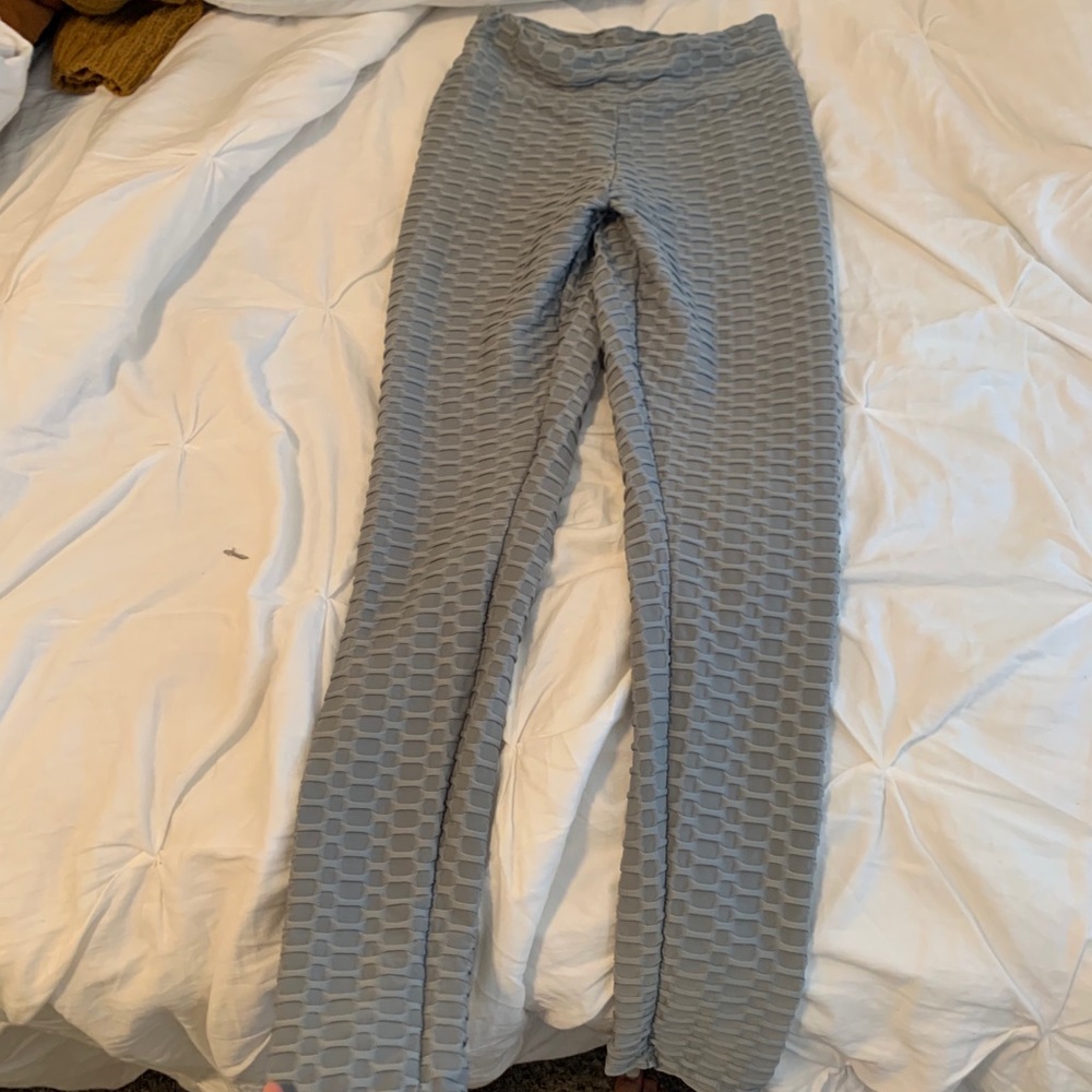 Scrunchy butt leggings